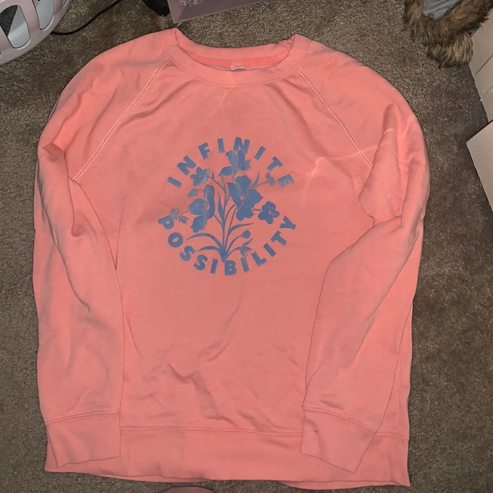 pink sweatshirt